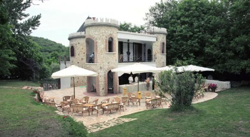 B&B Villa Torri Petrose - Image 1