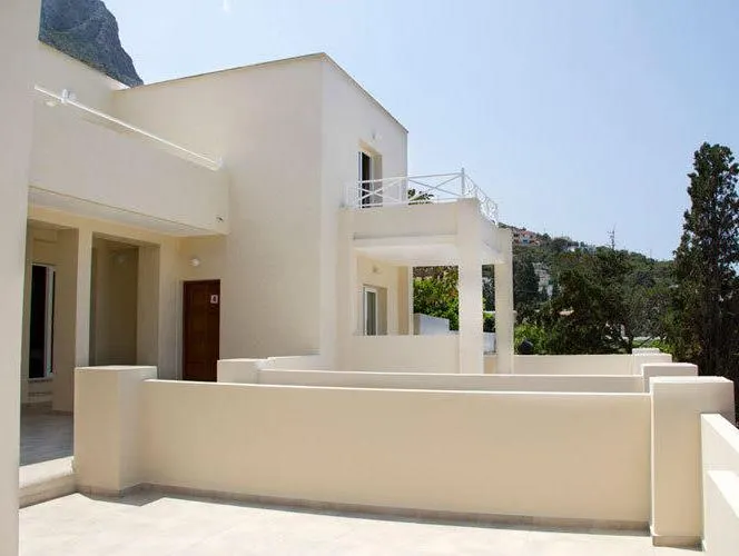 Acropolis Hotel - Image 1
