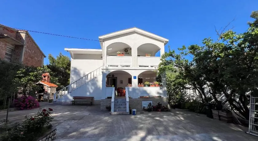 Apartments Franjo - Image 1