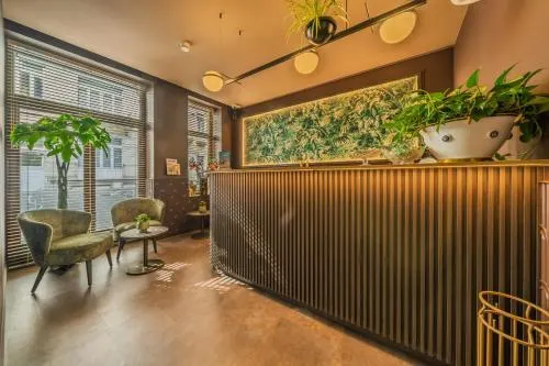 Hotel Tropicana - Image 1