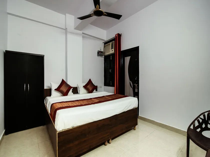 Hotel O Pluto Residency - Image 1