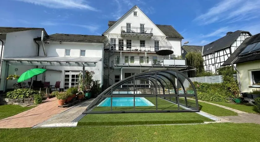 Pino24 Ferienwohnungen mit Pool und Sauna - Image 1