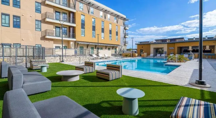 Landing Apartments - Solace at Ballpark Village - Image 1