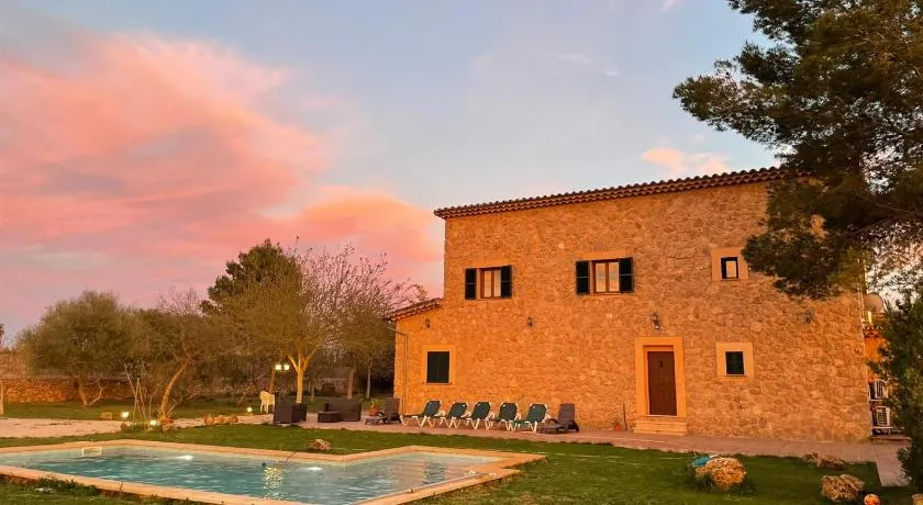Lujosa Villa con piscina junto a Palma - Image 1