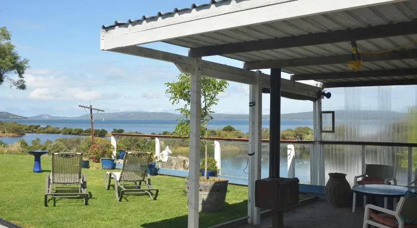 Kinsellas Water Views - Image 1