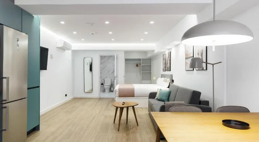 Limehome Madrid Calle de Matilde Diez - Image 1