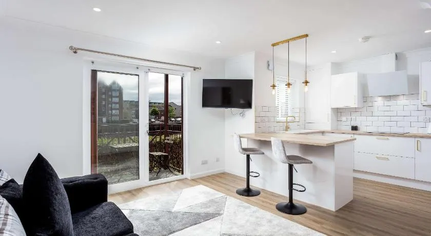 Harbour House - Donnini Apartments - Image 1