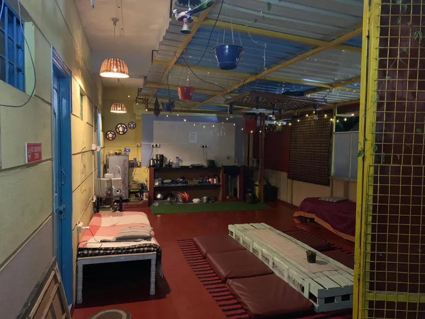 The Little Blue Window Hostel - Image 1