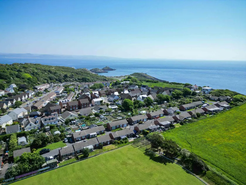 Gemütliches Ferienhäuschen im Herzen von Mumbles, für zwei Personen, mit Meerblick - Image 1