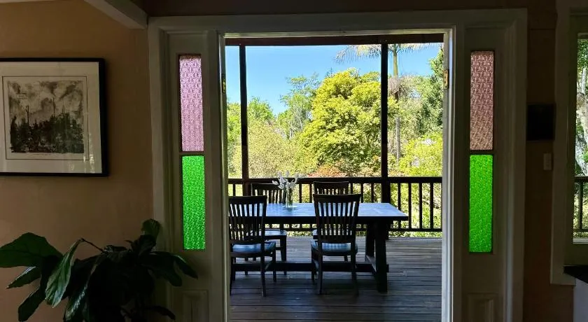 The Sculptors Cottage - Tamborine Mountain - Image 1