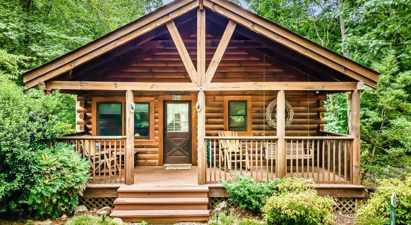 Hawkeye Lodge - Image 1