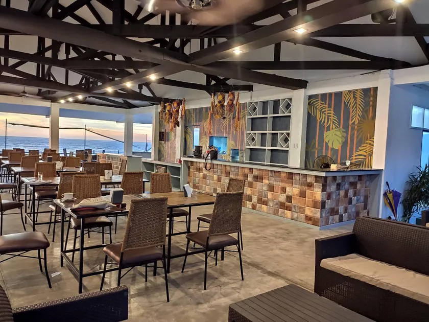 Cococay Resort Hotel - Image 1