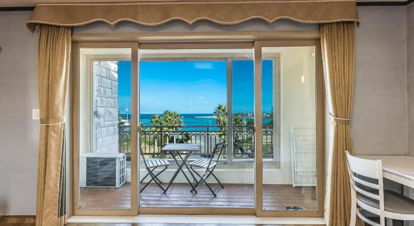 Sea Eco Beach - Image 1