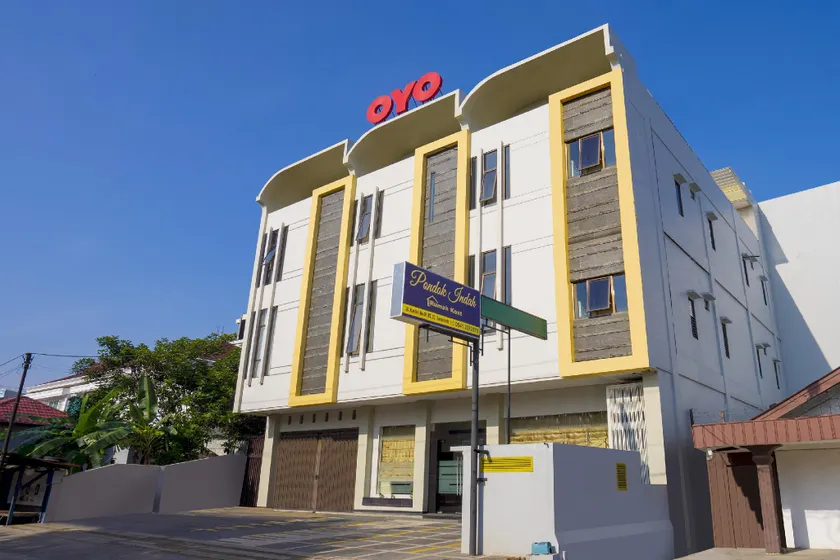 Pondok Indah Guest House by ecommerceloka - Image 1