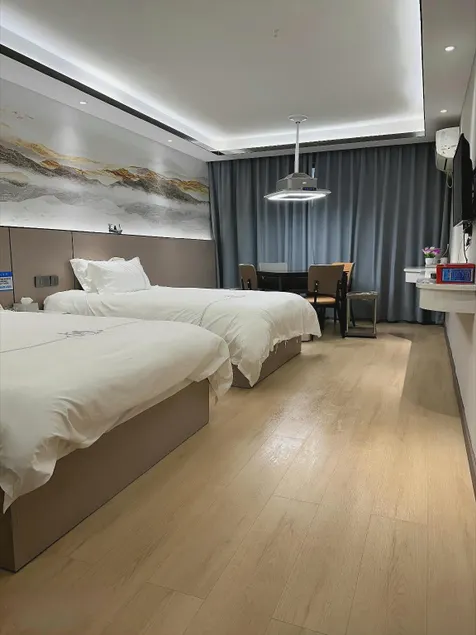 Yongxing Family Hotel - Image 1