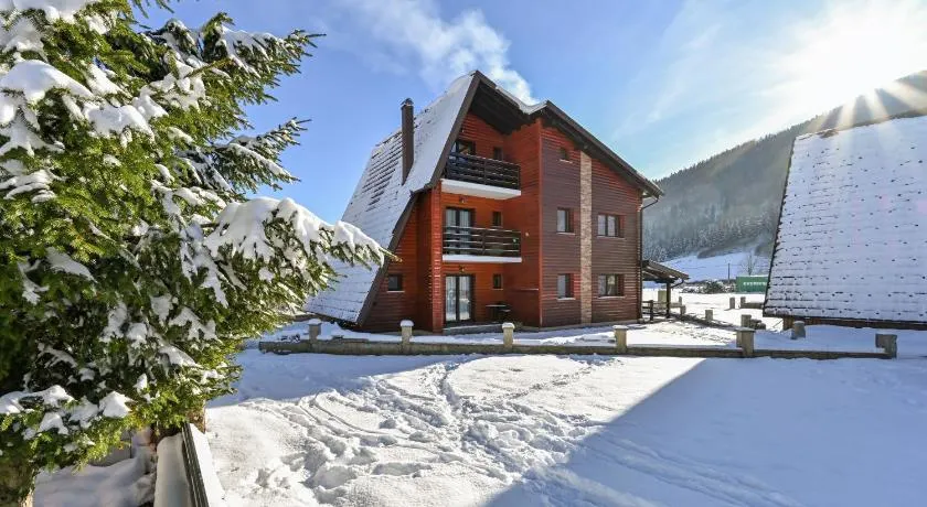 Forest house AVA - Image 1