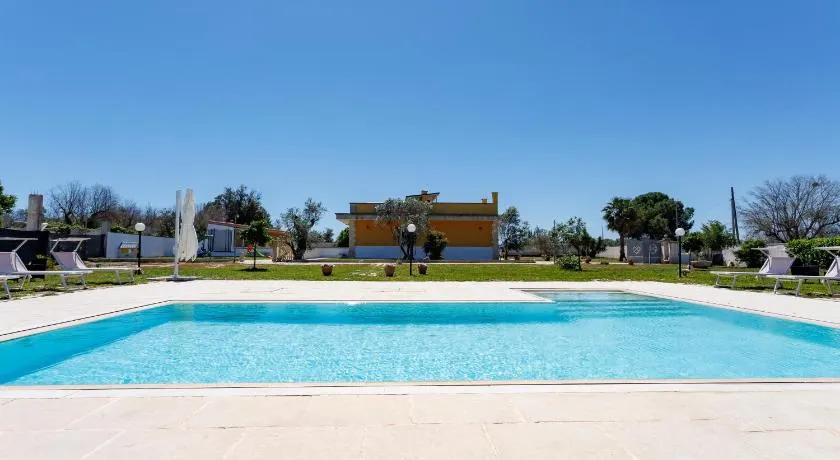 Petra Leccese - Art & Design B&B with Pool - Image 1