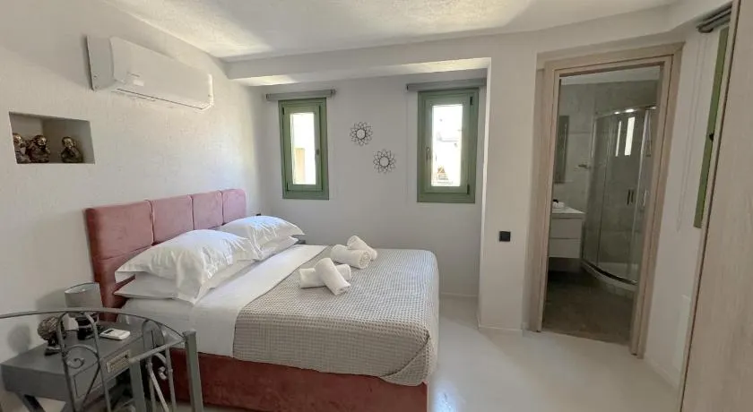 Art gray maisonette - Image 1
