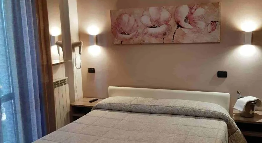 Hotel Il boschetto - Image 1