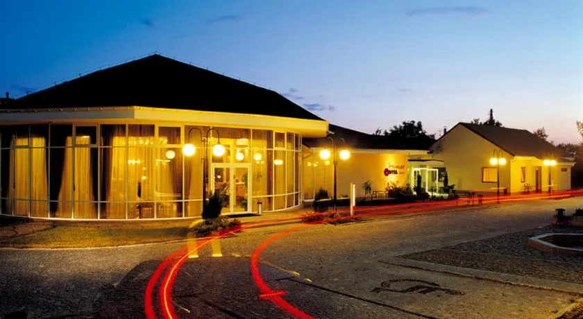 Hotel Preemier - Image 1
