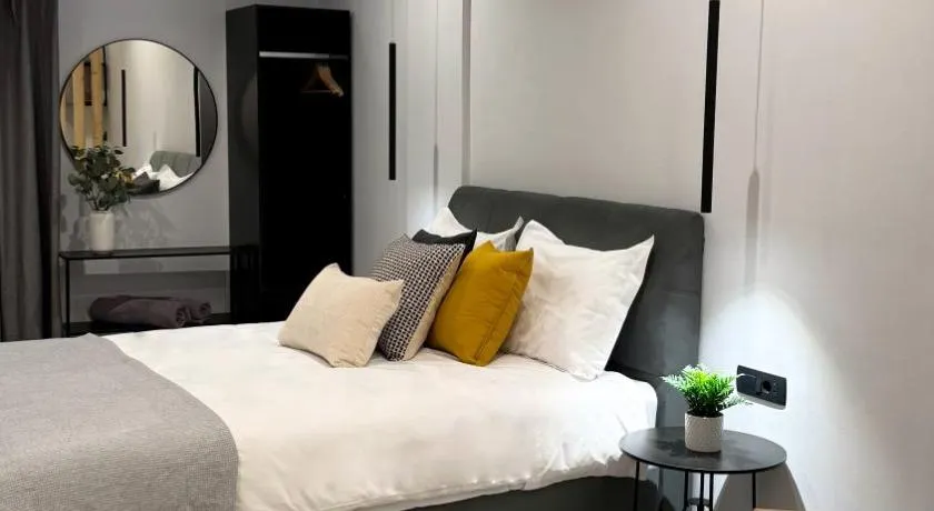 Aethèr Boutique Apartments - Image 1