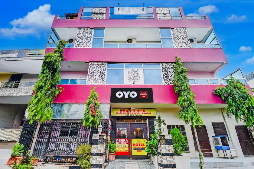 Hotel O Lakshya Inn - Image 1