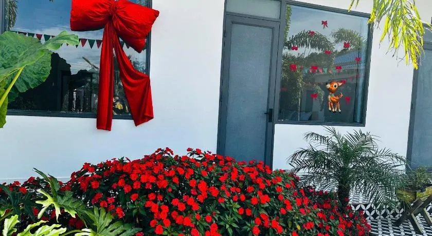 Mai Anh Đào Hotel - Image 1