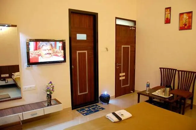 Hotel Mahendra, Karad - Image 1