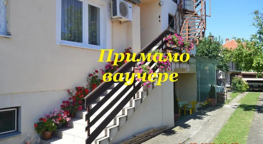 Apartmani Perovic - Image 1