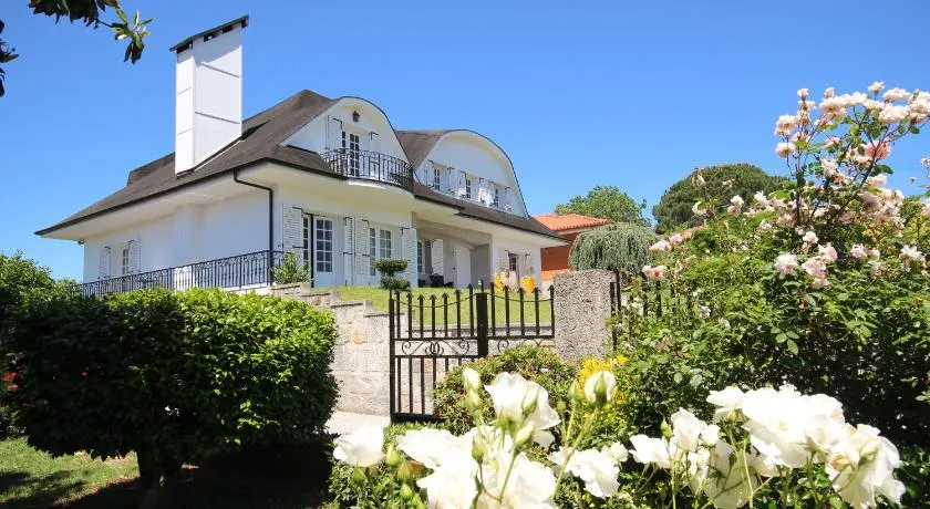 B&B Villa Branca Barreiros AL98139 - Image 1