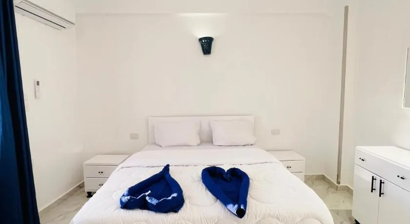 Happiness Guest House - Image 1
