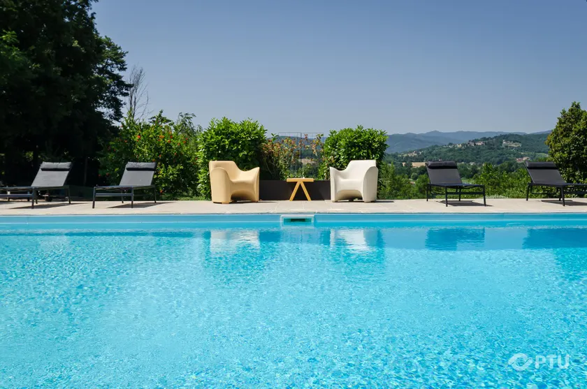 PoloTuristicoUmbria Villa in Campagna con Piscina - Image 1