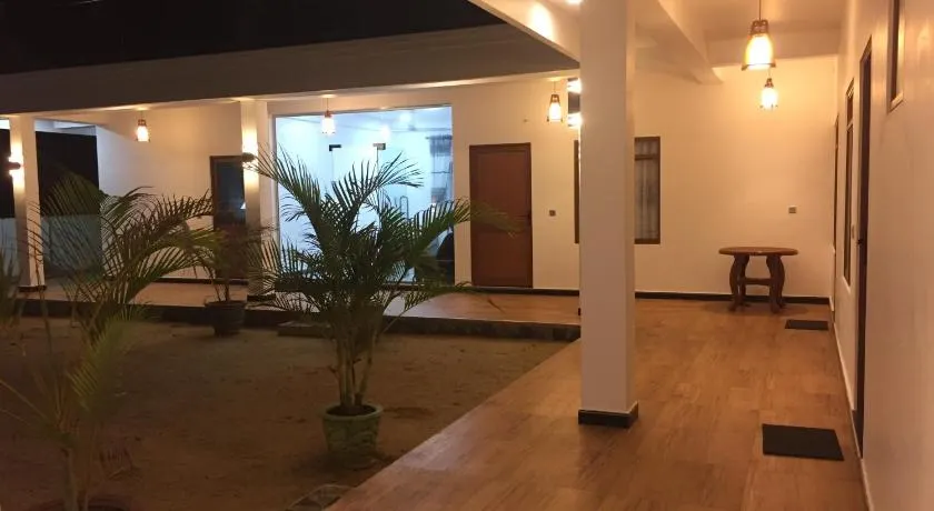 Blue Wings Beach Hotel - Image 1