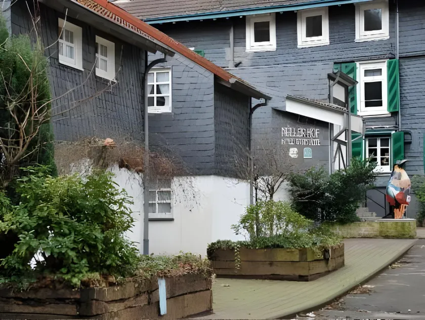 Hotel Nüller Hof - Image 1