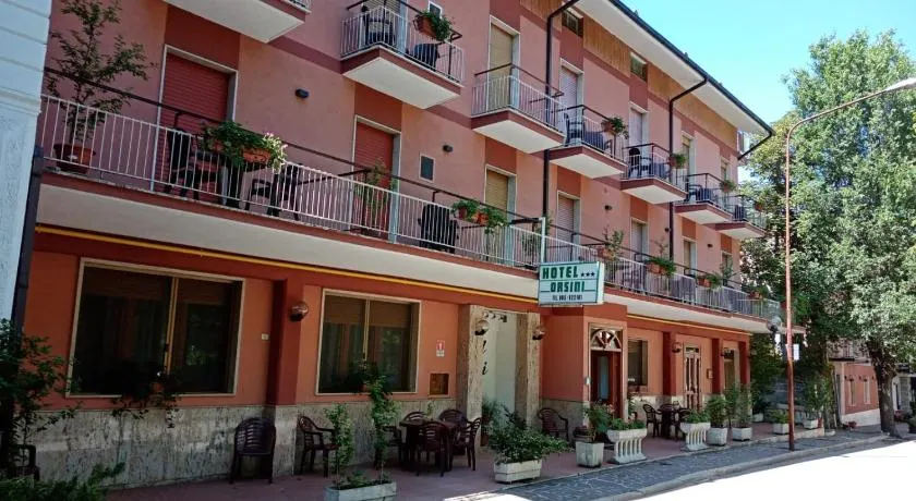Hotel Orsini - Image 1
