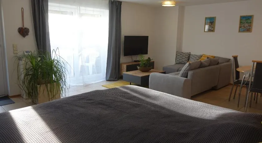 Exclusive kuschelige Wohnung im Herzen FrankensEuropa - Image 1