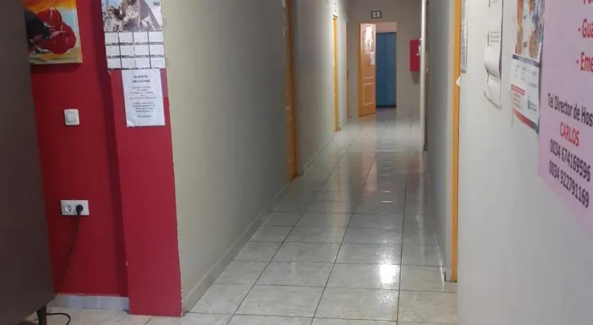 Tenerife Hostel calle el coronel los cristiano - Image 1