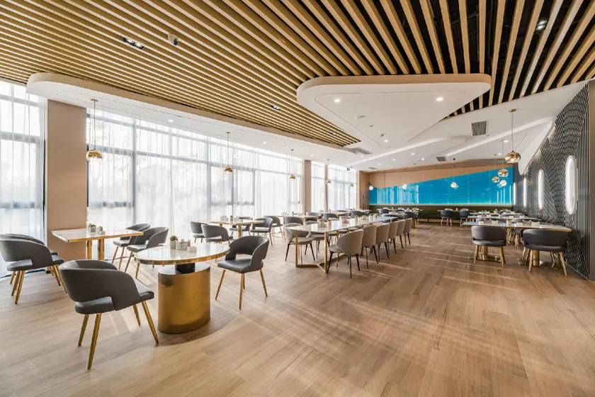 Atour Hotel Hangzhou Xiaoshan Airport - Image 1