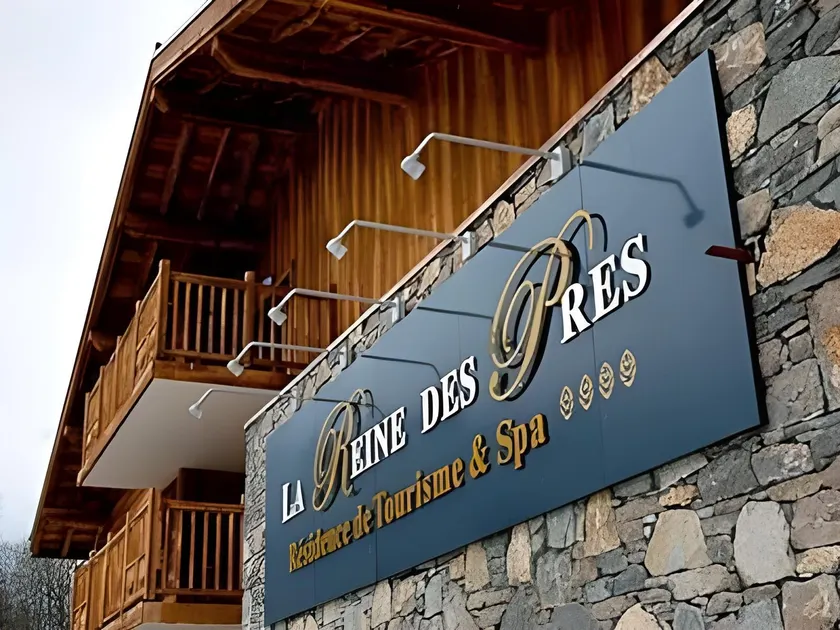 CGH Résidences & Spas La Reine des Prés - Image 1