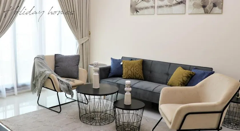 Spacious one bedroom in Al Jadaf - 5 min to metro - Image 1