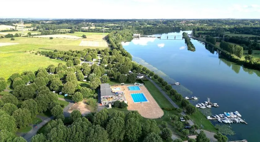 Camping De Thoissey *** - Image 1