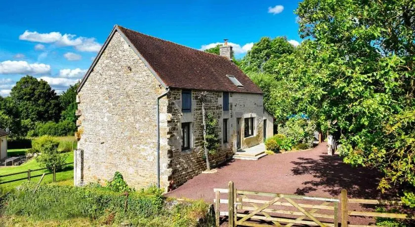 Charmante maison avec jardin et Wifi inclus - Image 1