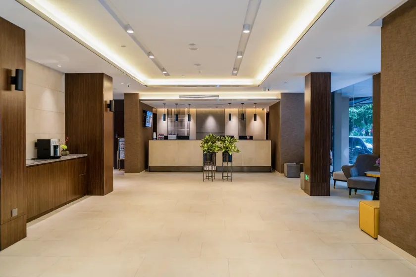 Home Inn Plus Quanzhou Wenling North Road Qiaolian Building - Image 1