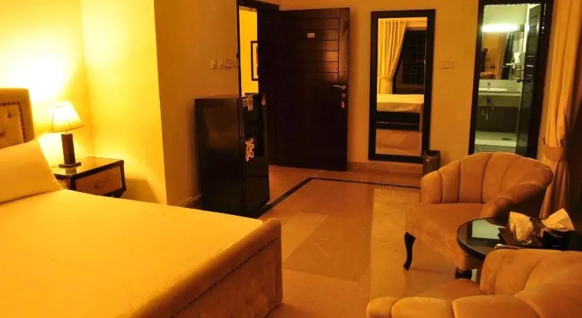 Reina Boutique Hotel - G6 - Image 1