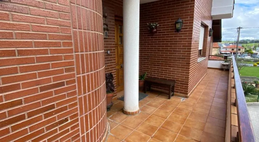 Apartamento Las Torcas en Mogro - Image 1