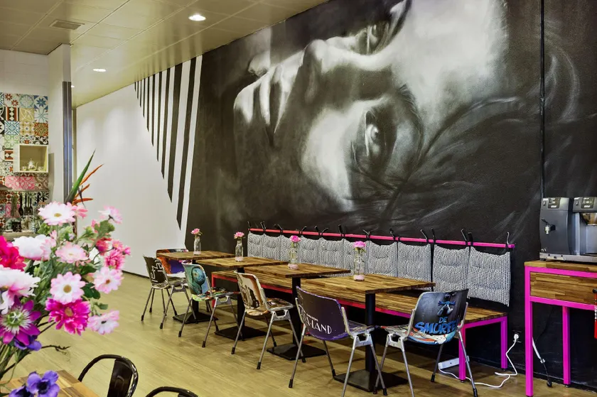 Hostelle - women only hostel Amsterdam - Image 1