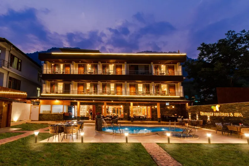 Massif Resort & Spa, Manali - Image 1