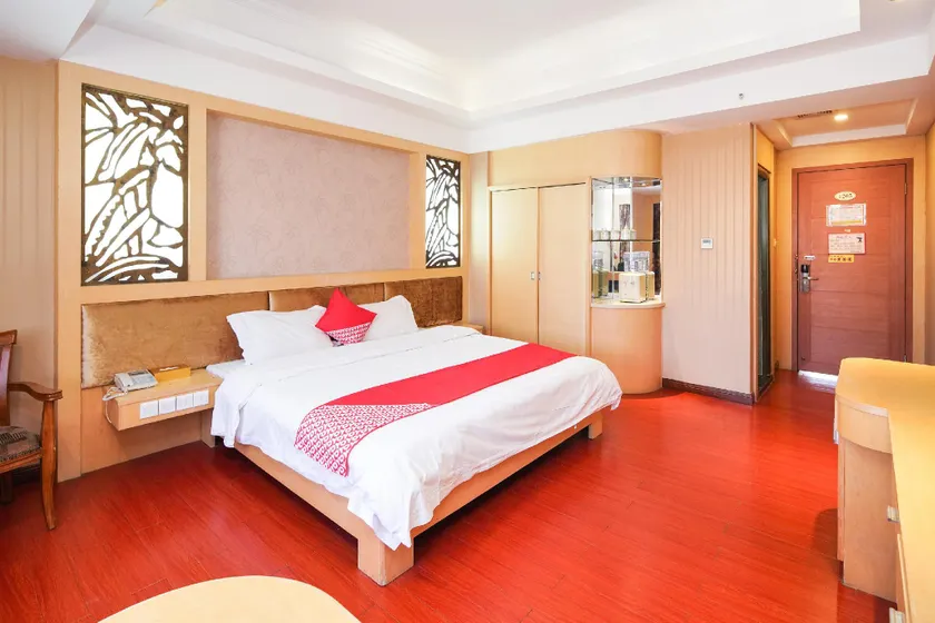 OYO Chenjiang Triumph Sky Hotel - Image 1