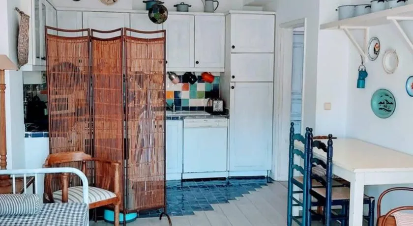CASA DA ZECA, GARAGEM GRATUITA, COSTA NOVA - Image 1