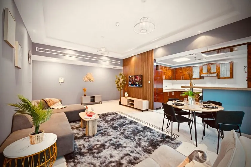 Luxury Retreat Your High Floor Heaven in Marina - Image 1